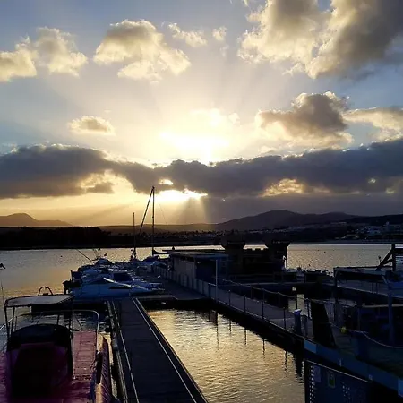 Апартаменты Caleta Paraiso No.17 *